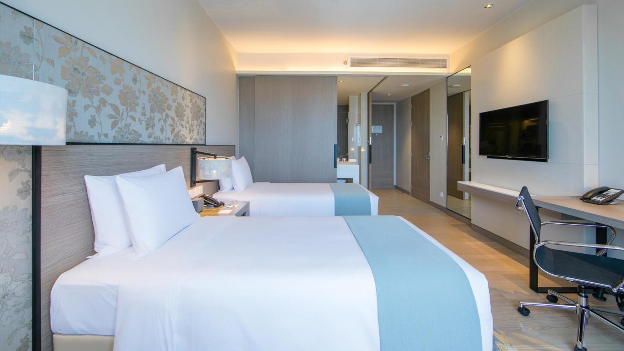 Holiday Inn & Suites Rayong City Centre By Ihg Экстерьер фото